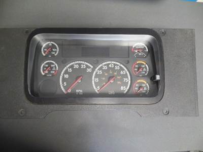 Freightliner Cascadia Instrument Panel Cluster