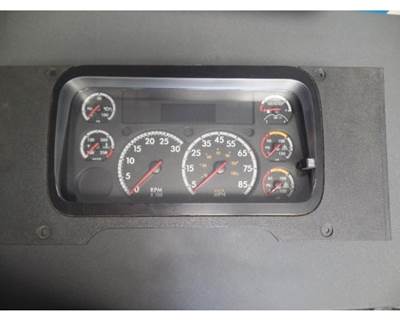 Freightliner Cascadia Instrument Panel Cluster