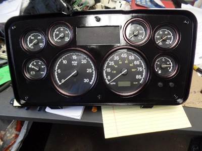 Sterling A9500 Instrument Panel Cluster