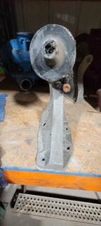 Freightliner Cascadia Right Latch / Lock