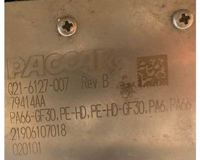 Paccar DEF sensor P/N Q21-6127-007 REV B 