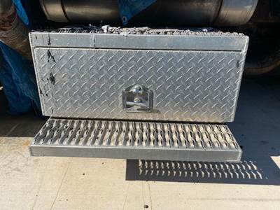 2005 Peterbilt Passenger Side Toolbox Step - 15-Height - 31-Length - 31-Width