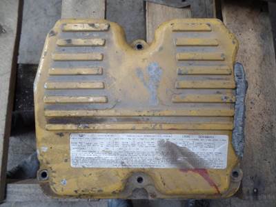 Caterpillar 3406E Valve Cover for a CAT 3406E
