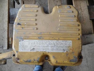 Caterpillar 3406E Valve Cover for a CAT 3406E