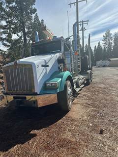 2016 Kenworth T800 Logging Truck