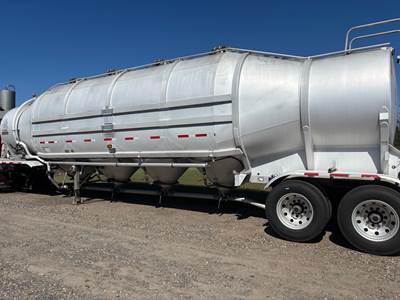 2001 Heil 1625 CU FT SUPER FLO Food Grade Trailer