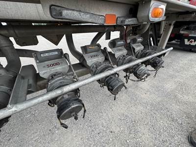 2018 Mac LTT 9500 GAL. Fuel Tanker Trailer