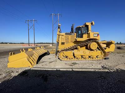 Caterpillar D10T Dozer