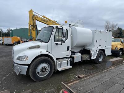 Freightliner FL106 Fuel & Lube Truck
