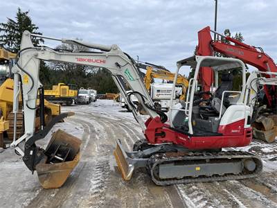Takeuchi TB250-2 Mini Excavator