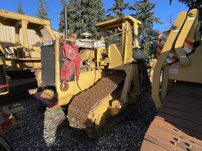 Caterpillar D6M XL Pipelayer