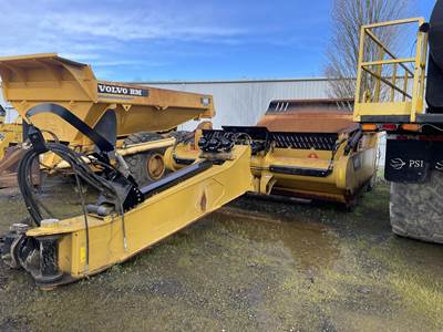 MTS MT33 Pull Scraper