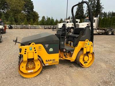 Sakai SW354 Smooth Drum Roller Compactor