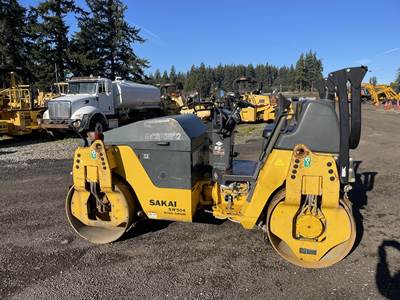 Sakai SW504 Smooth Drum Roller Compactor