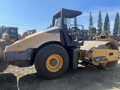 Volvo SD115 Smooth Drum Roller Compactor