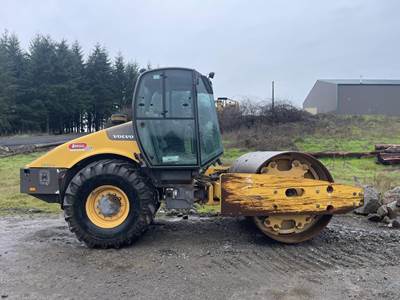 Volvo SD160 Smooth Drum Roller Compactor