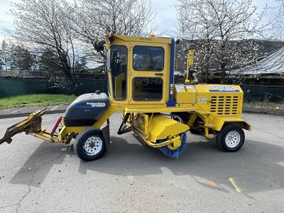 Superior Broom DT80J Sweeper