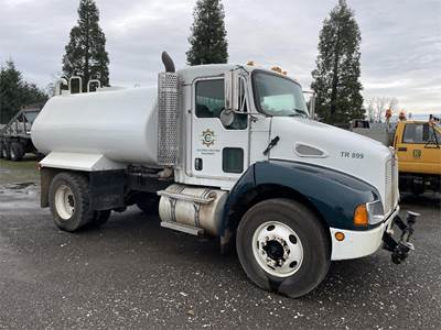 Kenworth T300 Water Truck