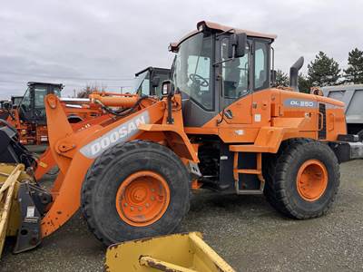 Doosan DL250 Wheel Loader