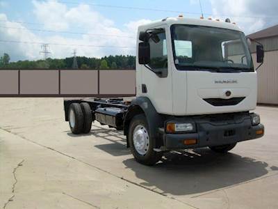 Mack MV300 Single Axle Cab & Chassis Truck - Renault, 285HP