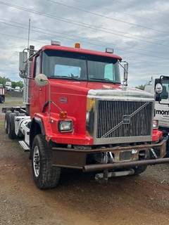 Volvo ACL64 Cab & Chassis Truck - Detroit, 435HP