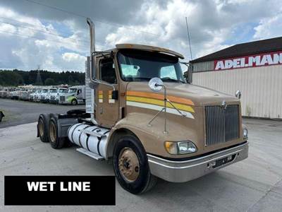International 9200 Day Cab Truck - Cummins 450HP, 10 Speed Automatic