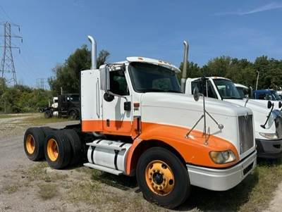 International 9400 Day Cab Truck - Cummins 400HP, 10 Speed Manual