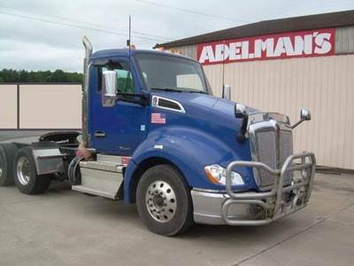 Kenworth T680 Day Cab Truck - Cummins 450HP, 10 Speed Automatic