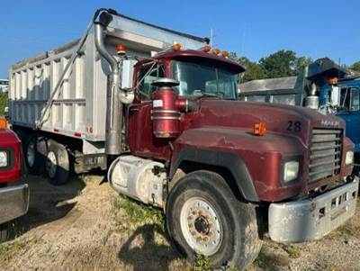 Mack 690S Dump Truck
