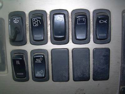 2008 Mack Granite Gu713 Tri Axle Dump Truck Mp8 455hp 18 Speed Manual For Sale Canton Oh 004368 Mylittlesalesman Com