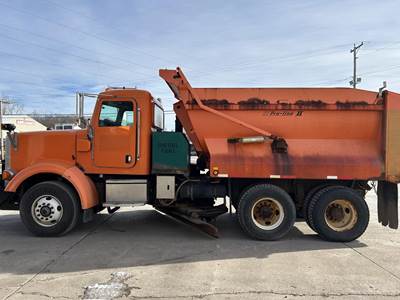Peterbilt 367 Dump Truck - Cummins 350HP, Automatic