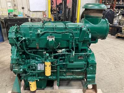 Caterpillar C15 Industrial Diesel Engine - 595 HP