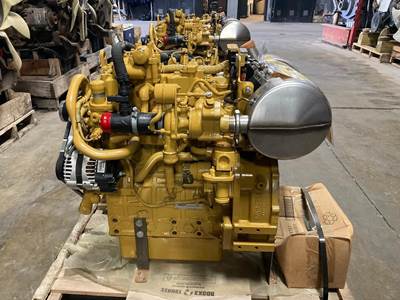 Caterpillar C2.2 Diesel Engine - 74 HP