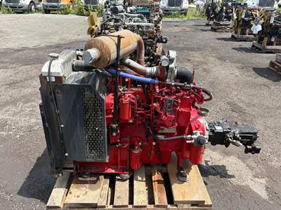 Caterpillar C4.4 ACERT Engine - 127 HP