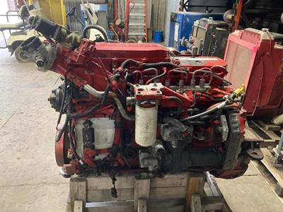 Cummins ISB 6.7L Diesel Engine - 220 HP