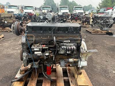 Cummins ISM Diesel Engine - 320 HP
