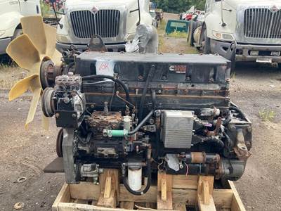 Cummins M11 CELECT PLUS Diesel Engine - 370 HP