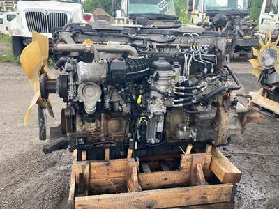 Detroit DD15 Diesel Engine