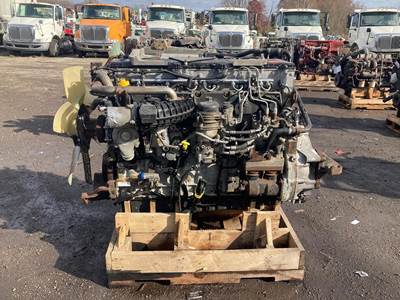 Detroit DD15 Diesel Engine