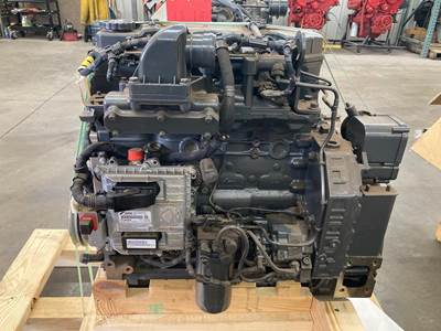 FPT F4HFE413NB Industrial Diesel Engine - 141 HP