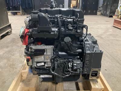 FPT F4HFE413P Industrial Diesel Engine - 121 HP