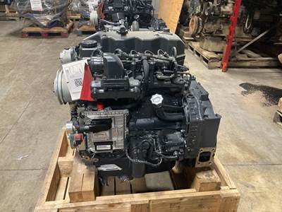 FPT F4HFE413P Industrial Diesel Engine - 121 HP