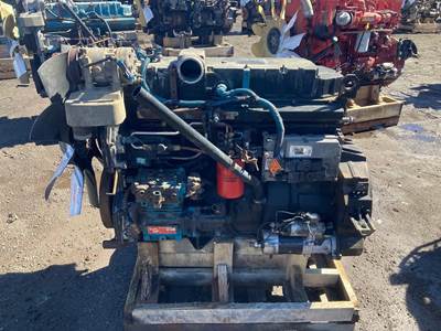 International DT466E Diesel Engine - 230 HP