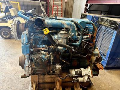 International DT570 Diesel Engine - 285 HP