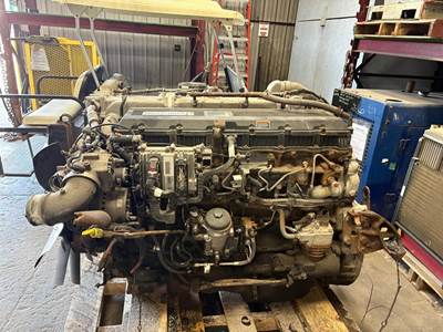 International N13 Diesel Engine - 475 HP