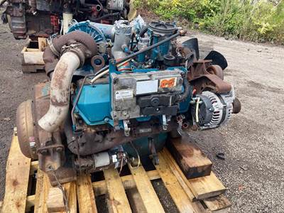 International T444E Diesel Engine - 175 HP