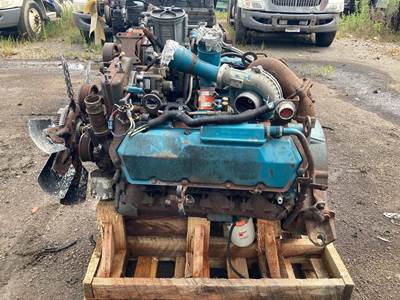 International T444E Diesel Engine - 190 HP