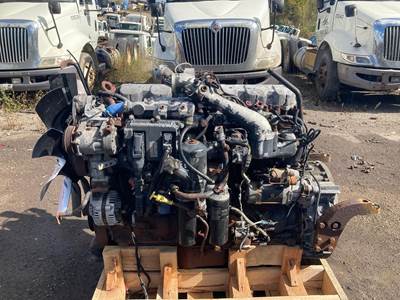 Mack AC330/350 Diesel Engine