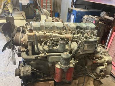 Mack EM7 Diesel Engine - 300 HP