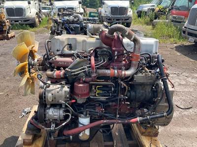 Mack MP7 Diesel Engine - 325 HP